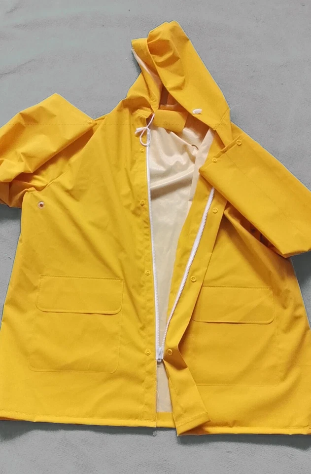Yellow Heavy Duty PVC Rain Jacket with detachable hood size: L     TOP QUALITY - Image 2 of 3
