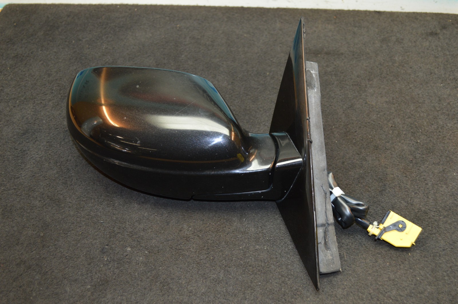 2006 M139 MASERATI QUATTROPORTE RIGHT PASSENGER SIDE DOOR  MIRROR  BLACK
