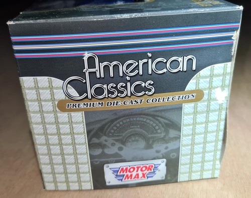 Motor Max 1/24 American Classics - 1966 Chevrolet C10 Fleetside Pickup - Blue - Picture 10 of 11