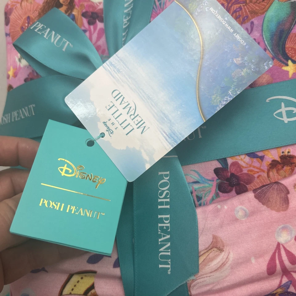 Nuevo con etiquetas Posh Peanut Disney Little Mermaid Luxe Peluche Patoo Foto 3 de 4