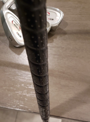 40.25 IN LADIES TITLEIST 910H ADJ 24 DEG HYBRID GOLF CLUB KAI'LI
