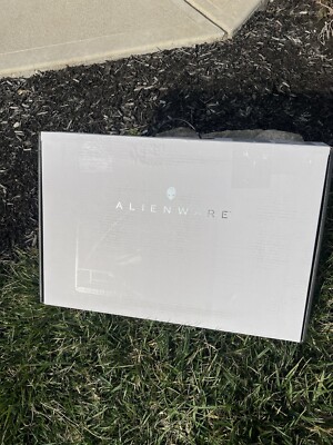 Open Box Dell Alienware M18 R2  18 inch Gaming Laptop RTX-4080 i9-14th gen 2024