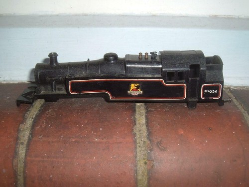 TRIANG #R59 #82004 BR TANK MOTOR ERSATZTEILE REPARATUREN NUR KAROSSERIE "OO" GEBRAUCHT | Zustand: Used