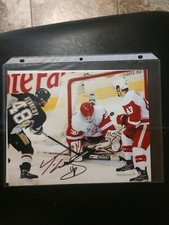 TYLER KENNEDY SIGNED 8x10 PITTSBURGH PENGUINS Stanley Cup Champ