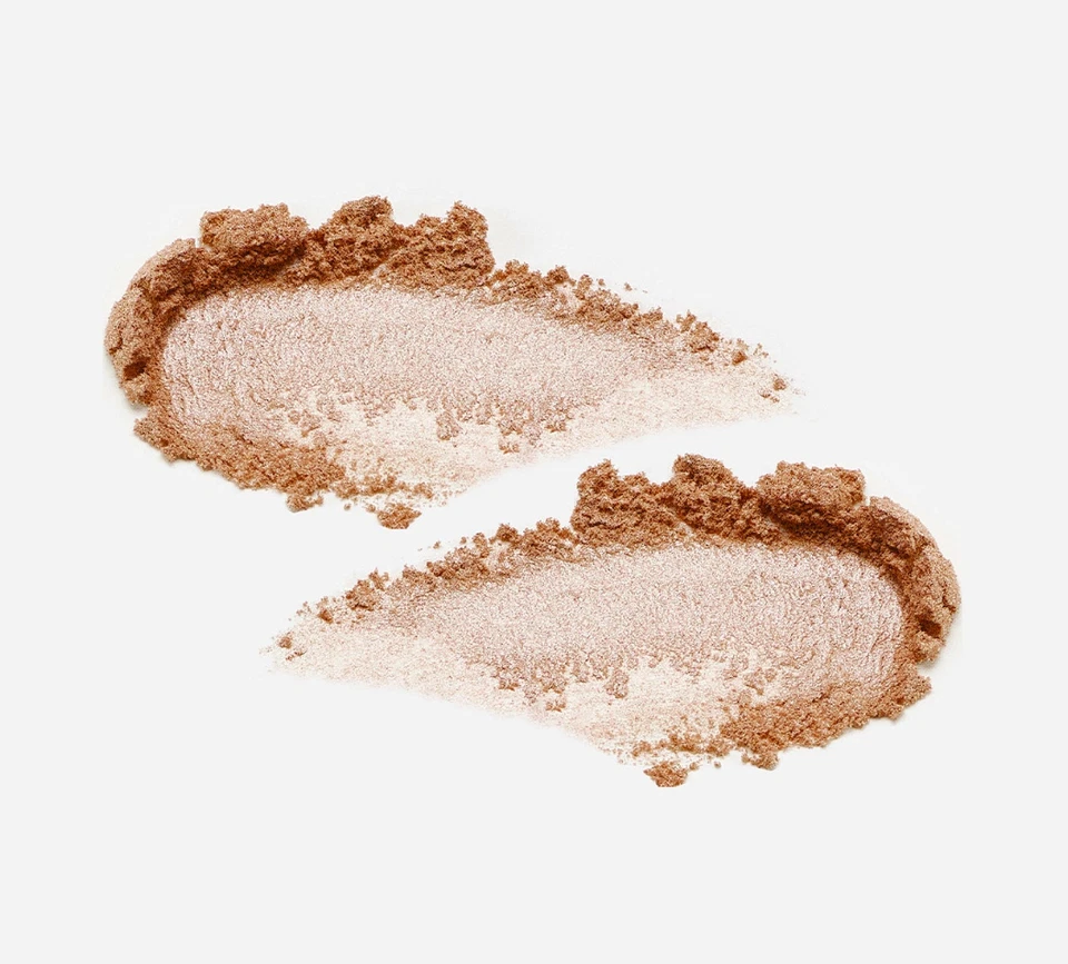 La Bouche Rouge Bronzer ~ LA TERRE INTENSE (Dark Brown) ~ 6.5g / .23 Oz - Image 4 of 4