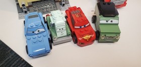 LEGO: Cars 2 Mack's Team Truck and Big Bentley Bust Out 8639/8486 missing parts