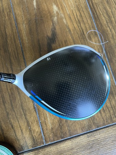 TaylorMade SIM 2 Max RH 9 Degree Driver W/ Tensei 60g Regular Flex Shaft - Picture 6 of 9