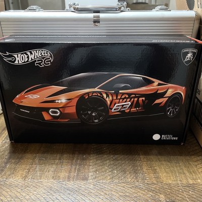 In Hand - Hot Wheels RC 1:64 Lamborghini Temerario Alleggerita