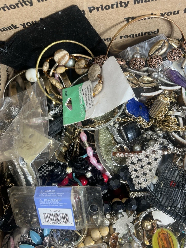 9+ Lbs Mixed Jewelry Craft Art Scrap Junk Broken Tangled Repair Repurpose - Image 4 of 4