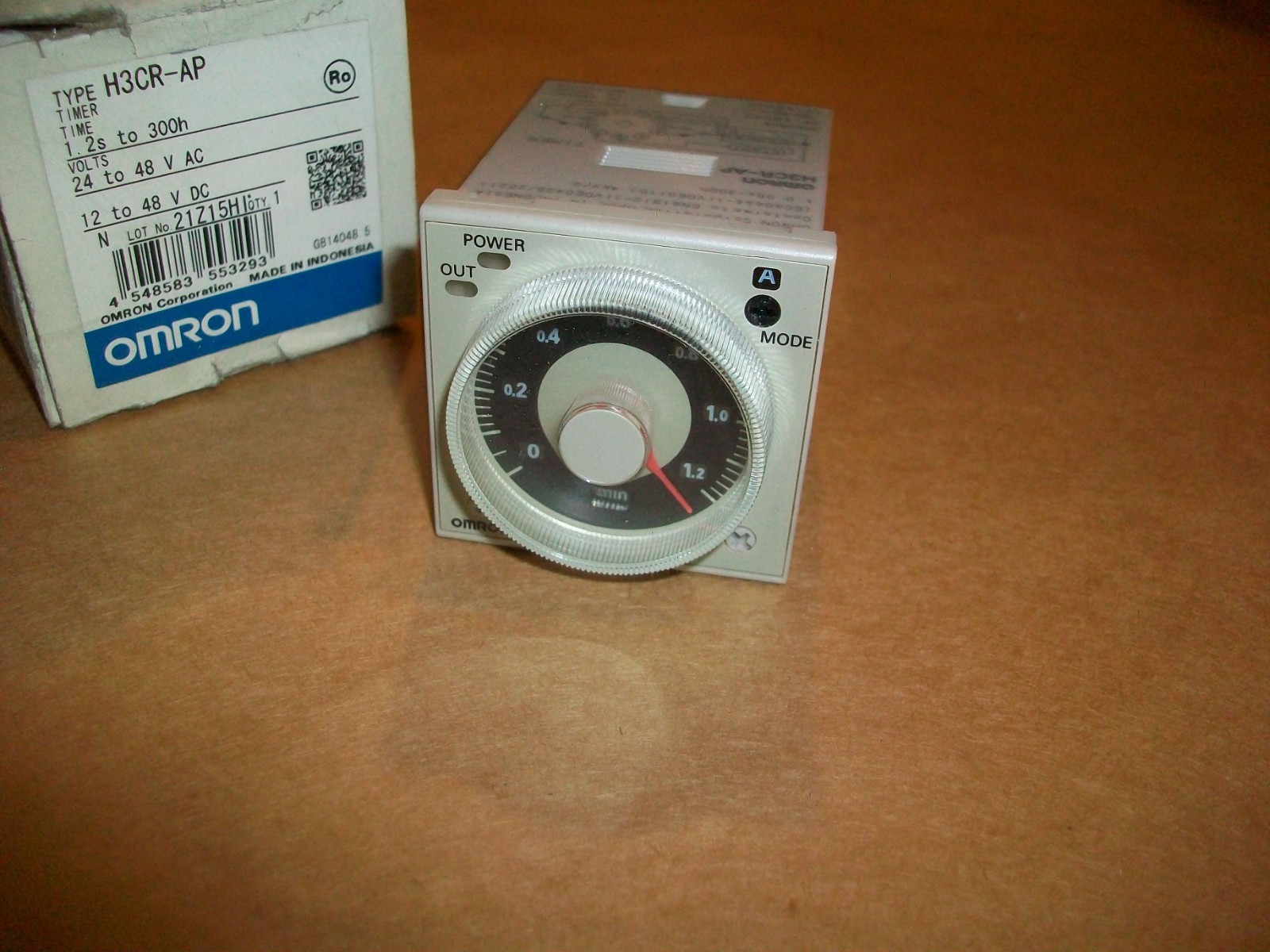 Omron H3CR-AP Solid State Timer 1.2s - 300h 100-240vac NEW IN BOX