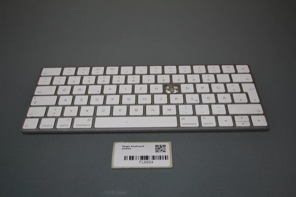Original Apple Magic Keyboard 2 Bluetooth Wireless Bluetooth (A1644)