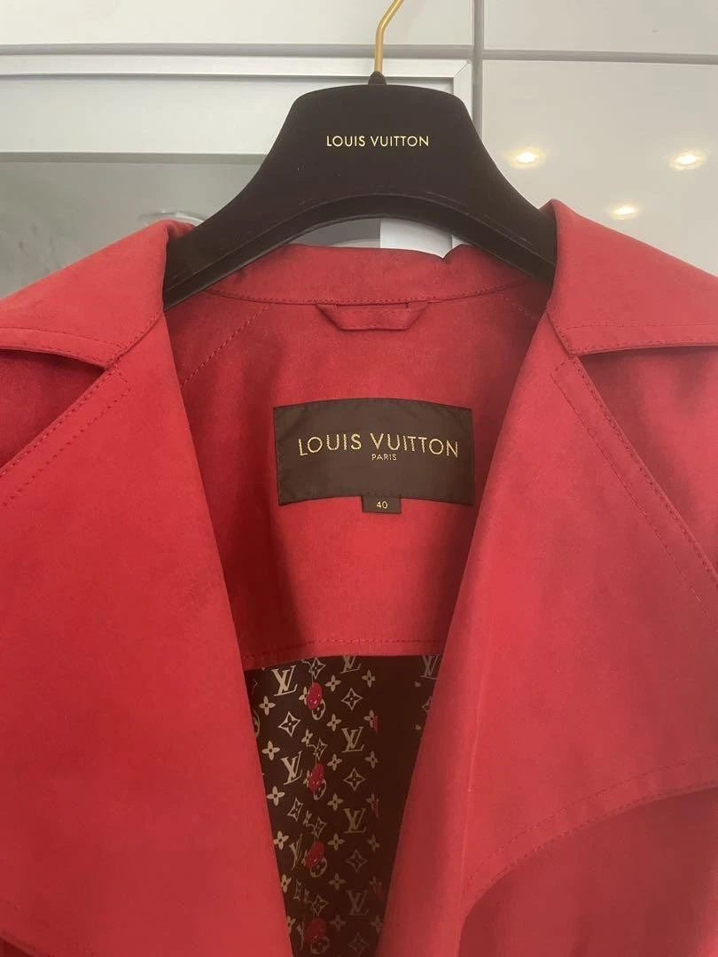 LOUIS VUITTON（LV） Cappotto Louis Vuitton modello ciliegia Macintosh 40 m7_0712