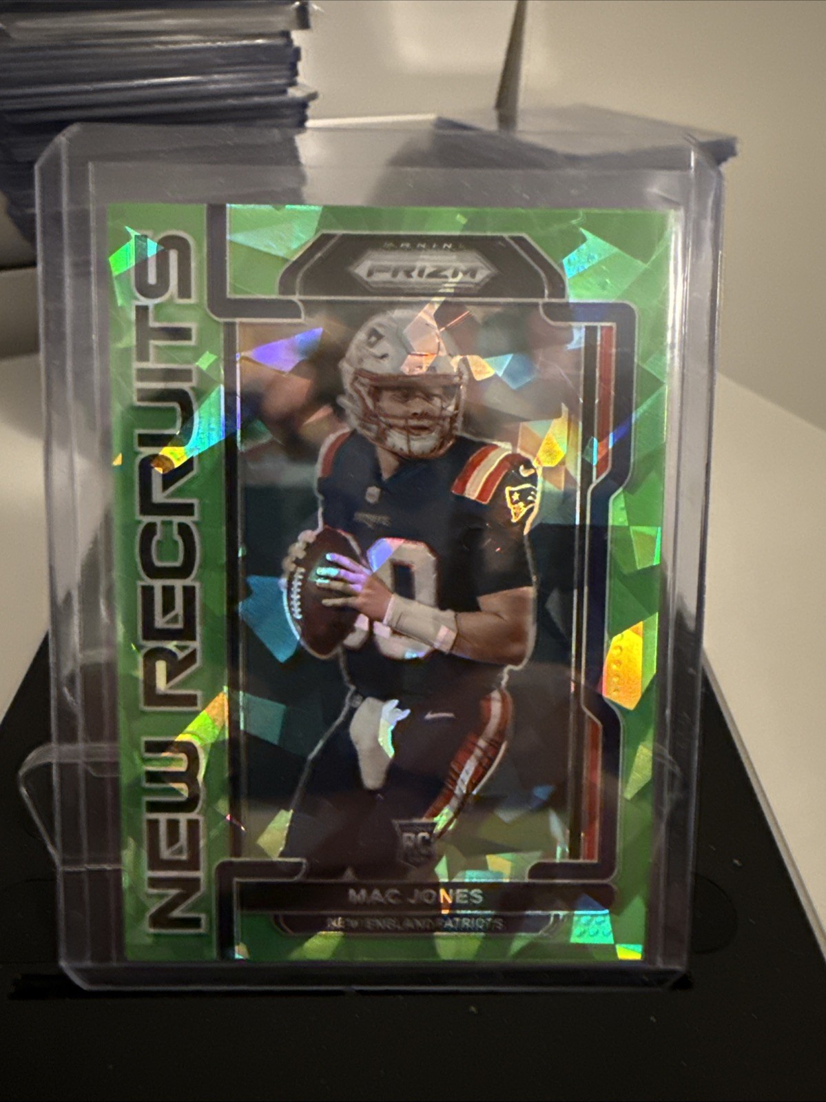 Mac Jones 2021 Prizm Green Ice New Recruits Rc