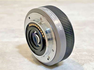 Panasonic LUMIX G 20mm f/1.7 ASPH. Pancake Lens Micro Four Thirds