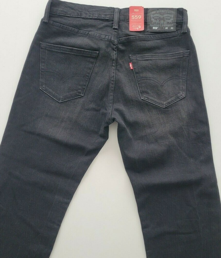 559 Relaxed Straight Jean Avenger 30W x 