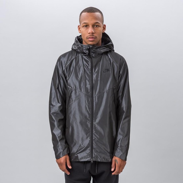 nike windrunner pure platinum