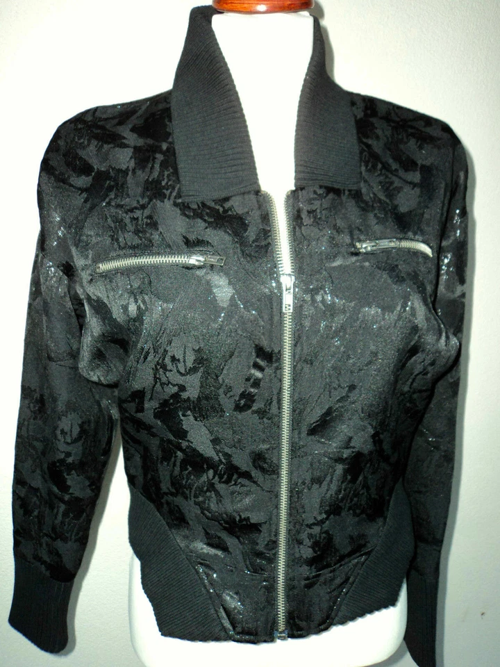 BCBGeneration Dolman sleeves bomber jacket -black color-  SZ:Small VERY NICE - Image 4 of 4