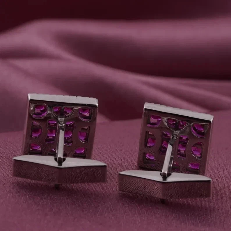 Gemelos de boda de turmalina creados en laboratorio de corte redondo de 5 quilates con acabado en oro blanco de 14 quilates Foto 3 de 4