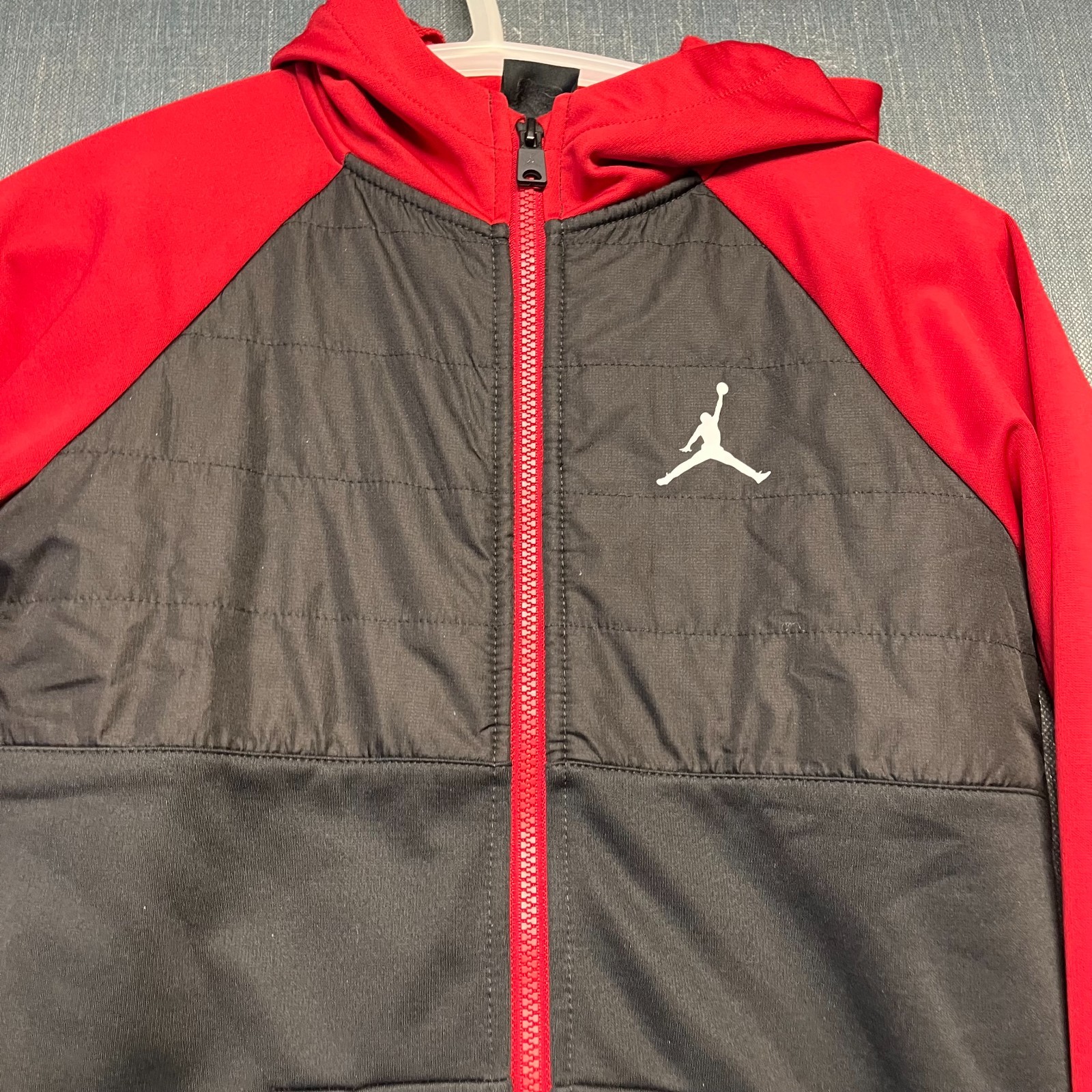 Jordan Boys Hoodie Size M10-12Y Black Red Jumpman Hybrid Full Zip Pockets Jacket thumbnail 2