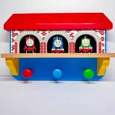 Thomas & Friends Wall Decor Towel Coat Hanger w/3 Hooks Train Display Shelf 2001