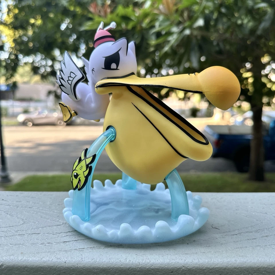 Joe Ledbetter Pelican't 8" Vinyl Art Figure JLED Luck Bird Outsiders Kidrobot - Image 3 of 4