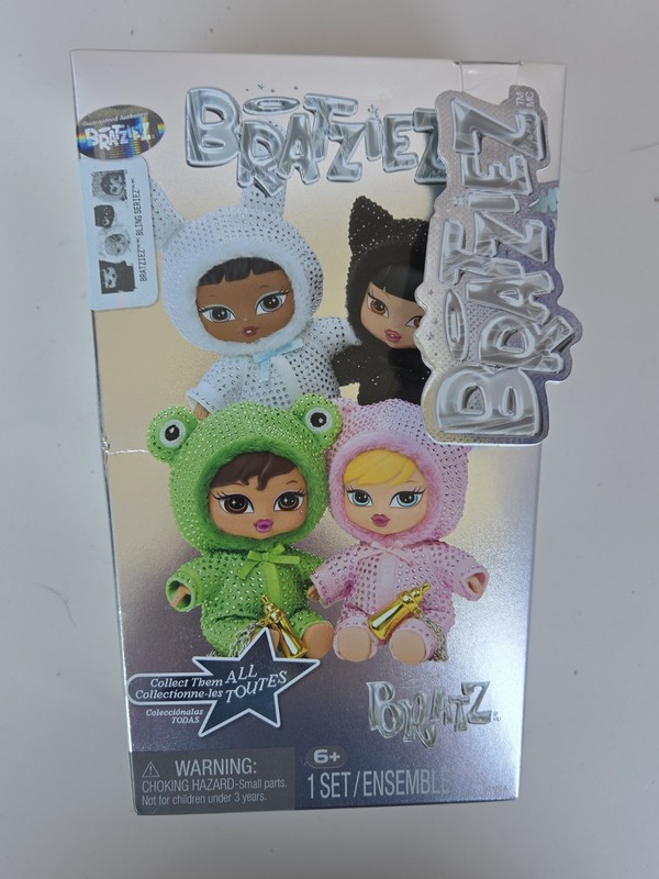 AUTHENTIC NEW BRATZIEZ Bling Series Blind Box Figure Factory Sealed Plush Toy