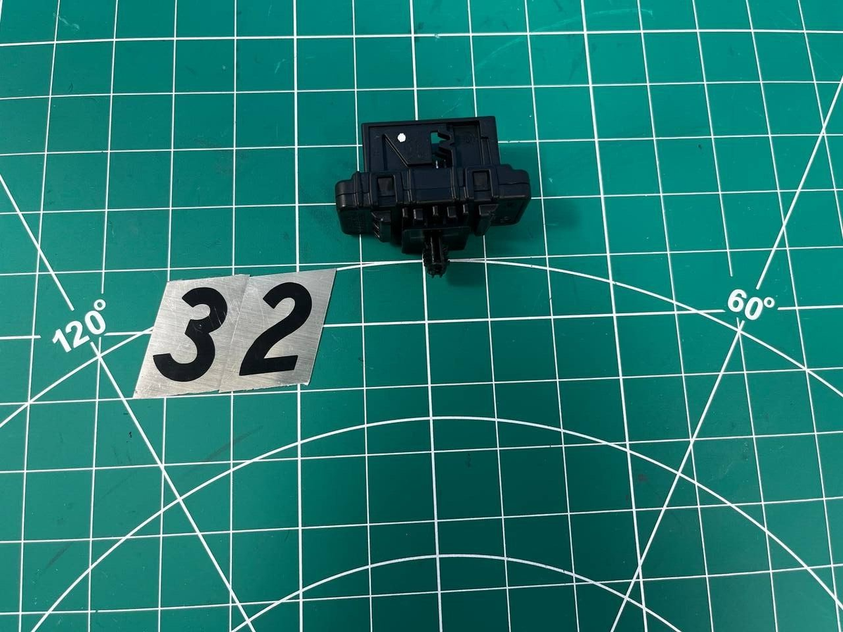16-24 MINI COOPER CLUBMAN INTERFACE BUS CONTROL MODULE CONNECTOR