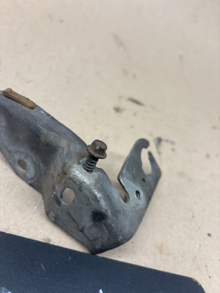 Ford 5.0 302 351W 1986-1996 carrocería del acelerador EFI PEDAL DE GASOLINA CABLE MONTAJE SOPORTE Foto 3 de 4