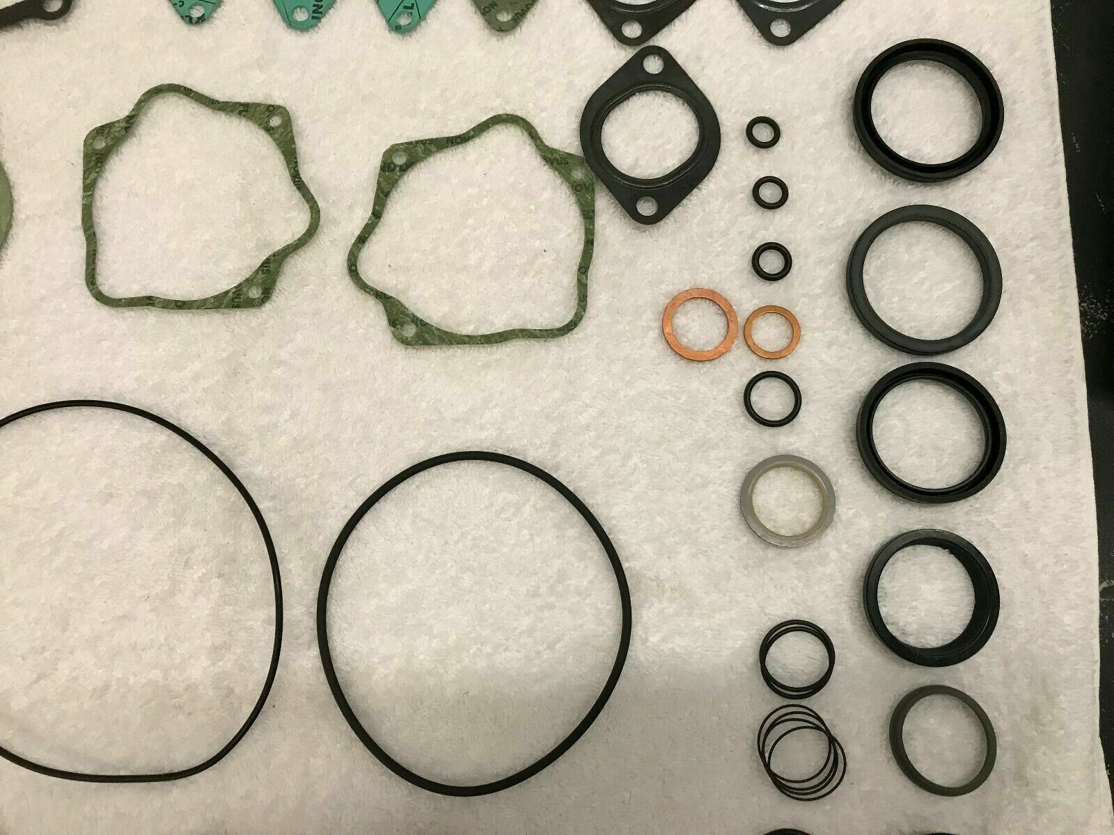 FERRARI 512 M GASKET MIXED SET OEM NEW