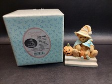 2005 Cherished Teddies 4002851 Janna Witch Costume Halloween Bear Figurine