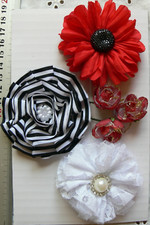 RED, BLACK & WHITE Fabric Cotton Lace Organza 6 Flower Pk appr 25-75mm MHX-C
