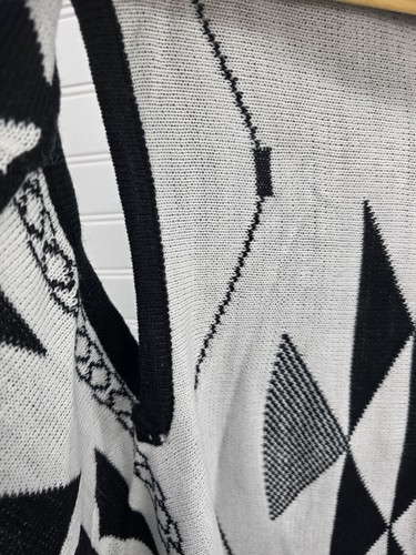 Women M Reversible Vest Fringe Black White Waterfall Flyaway Open Front Cardigan - Bild 4 von 7