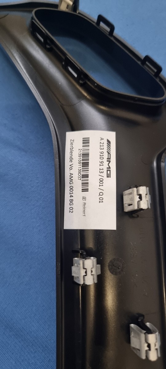 Neu Sitzblende vorne rechts Performance Sitz Mercedes W213 X190  