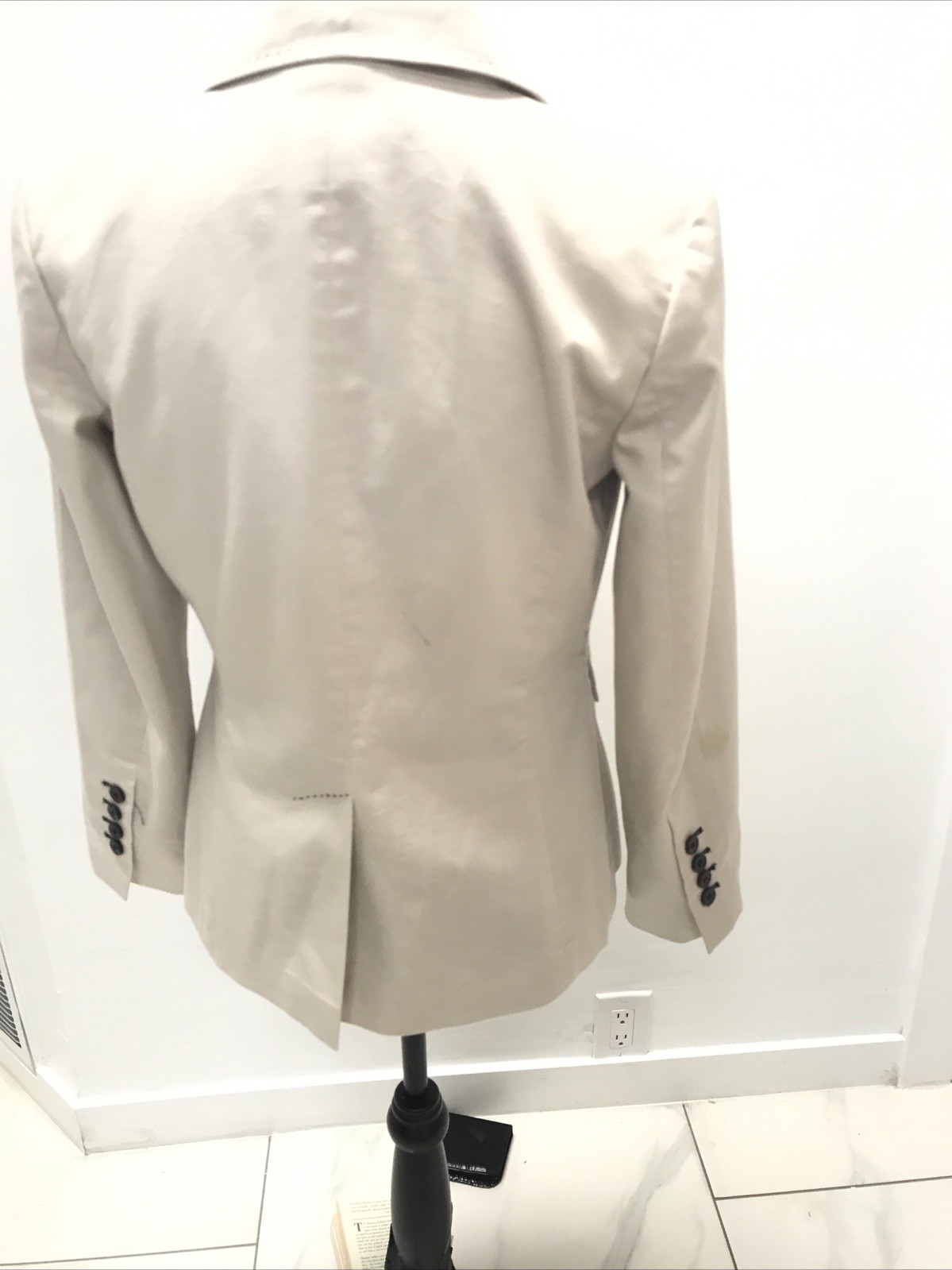 FOCUS 2000 One button Beige Blazer with white thr… - image 6