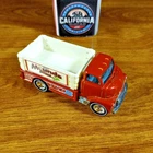 Hot Wheels Nostalgia Hershey's '51 GMC COE Red Mounds Real Riders Thd 2011