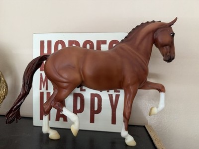 Breyer Horse Chestnut Mistral Hojris Olympic Dressage Salinero Mold No Stand