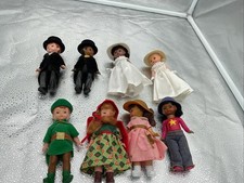 Lot Of 8 Madame Alexander Collection Dolls 2002 McDonald  s Happy Meal Variants