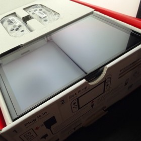 Nintendo Switch OLED Model HEG-001 Handheld Console - 64GB - White