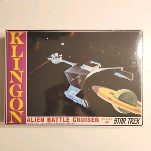 AMT 1428 Star Trek The Original Series Klingon Battle Cruiser 1:650 Maquette Kit