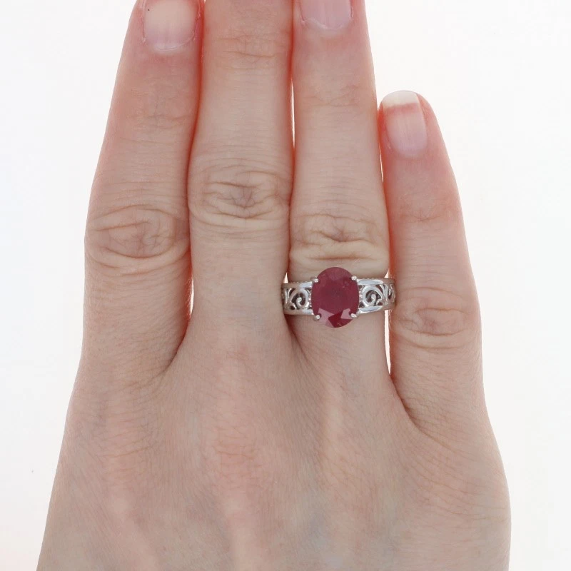 纯银铅玻璃填充红宝石鸡尾酒单颗戒指 - 925 椭圆形 3.15 克拉 — 第 2/4 张图片
