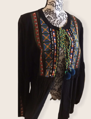 DOR DOR COUTURE  Open Tie Front Embroidered Tasseled Fringe Bohemian Top XL