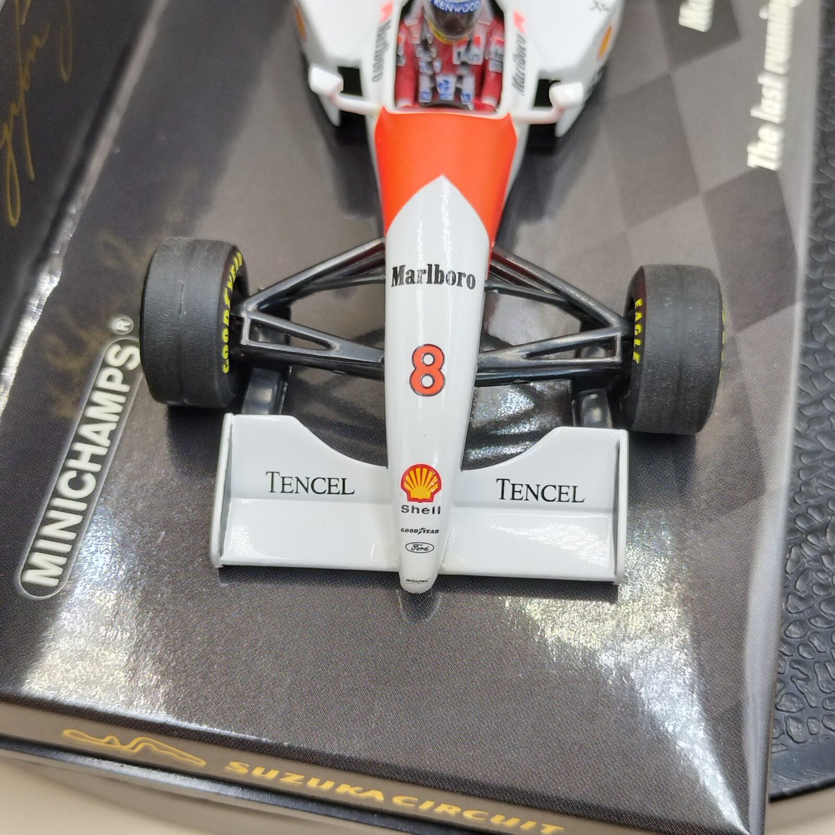 MINICHAMPS 1/43 McLaren Ford MP4/8 Ayrton Senna 1993 Suzuka MINICHAMPS 1/43 McLaren Ford MP4/8 Ayrton Senna 1993 Suzuka