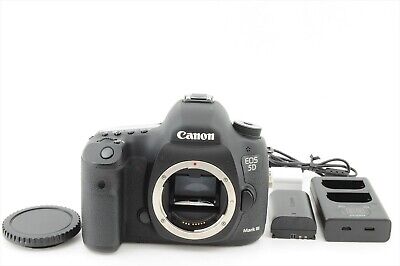 Canon EOS 5D Mark III Shutter count 12465 Near Mint From Canon EOS 5D Mark III Shutter count 12465 Near Mint From
