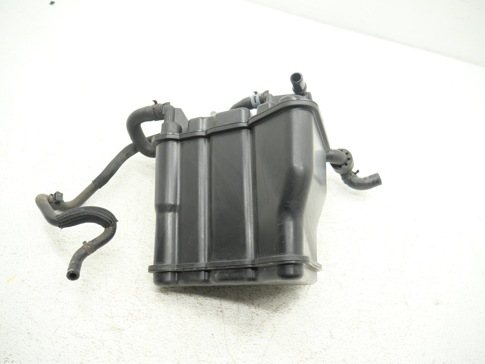 Audi R8 Spyder 2017-2023 Fuel vapor filter Charcoal P/N 4S0201797
