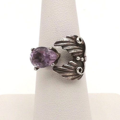 First American Traders Native American Sterling Silver Amethyst Wings Ring