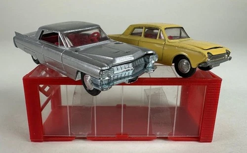 VINTAGE MINI DINKY meccano FORD CORSAIR W/BOX # 10