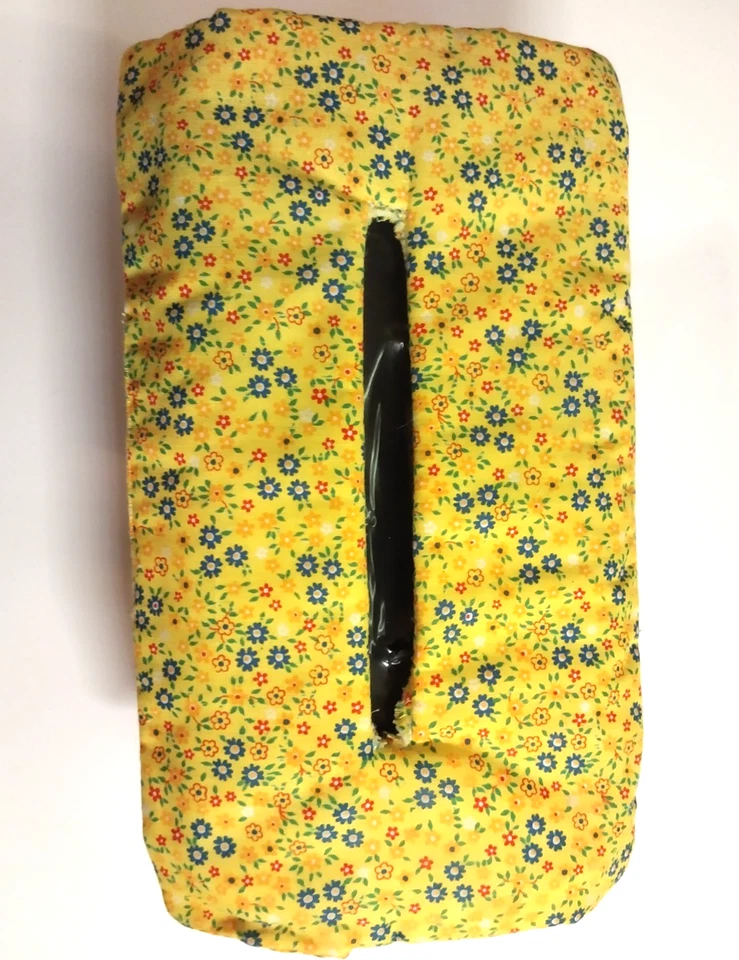 Cubierta de caja de pañuelos hecha a mano núcleo de cabaña calicó guinga telas florales amarillas Foto 2 de 4