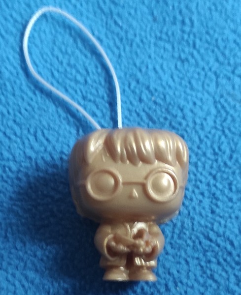 Funko Pop RARE Golden Harry Potter Kinder Joy 2024 VT401 + K