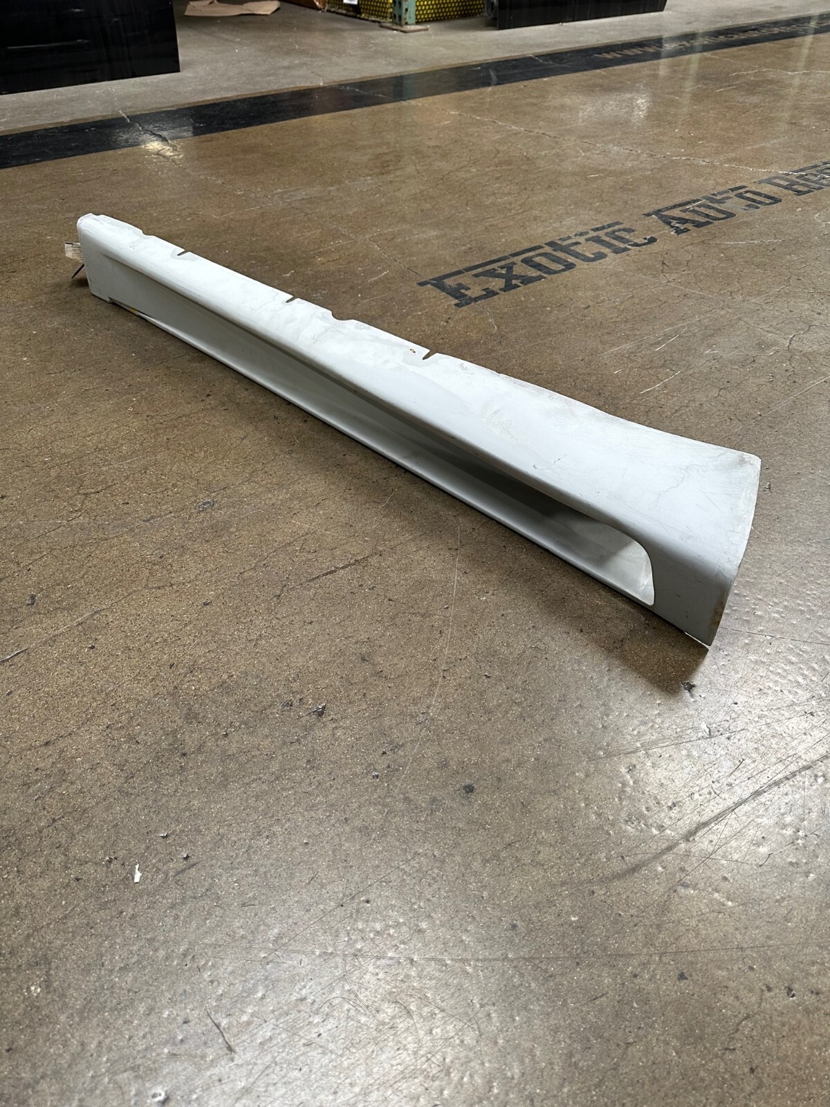 Ferrari 348, RH, Rocker Panel, Side Skirt, Prior Repair / Damage,  P/N 62065900