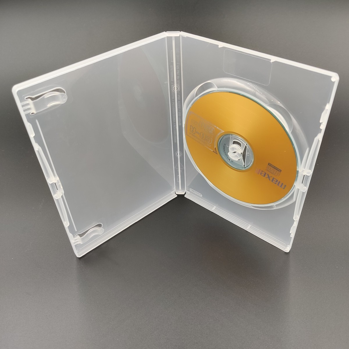 1 custodia Amaray Triple Blu Ray con vassoio interno 14 mm dorso